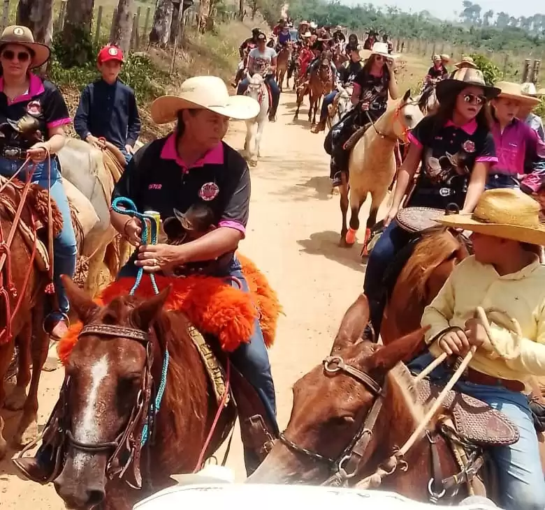 Cavalgada das Patroas foi sucesso em Machadinho